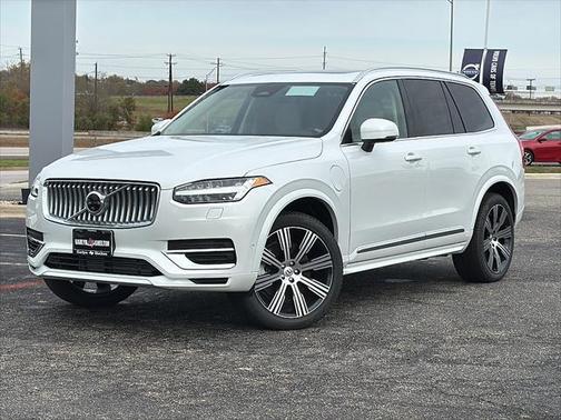 2025 Volvo XC90 Plug-In Hybrid T8 Plus 7-Seater