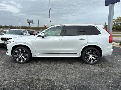 2025 Volvo XC90 Plug-In Hybrid T8 Plus 7-Seater