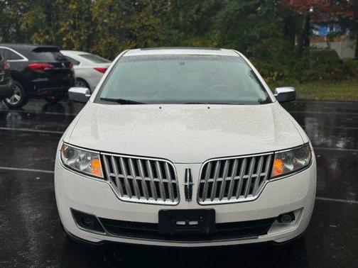 2012 Lincoln MKZ Base