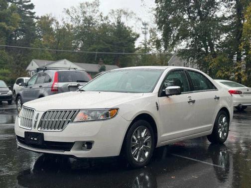2012 Lincoln MKZ Base