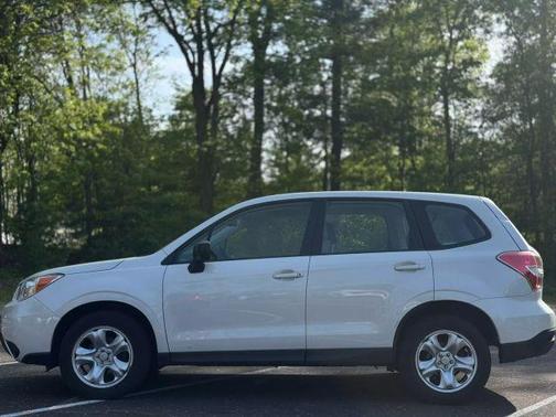 2014 Subaru Forester 2.5i