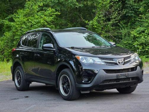 2014 Toyota RAV4 LE