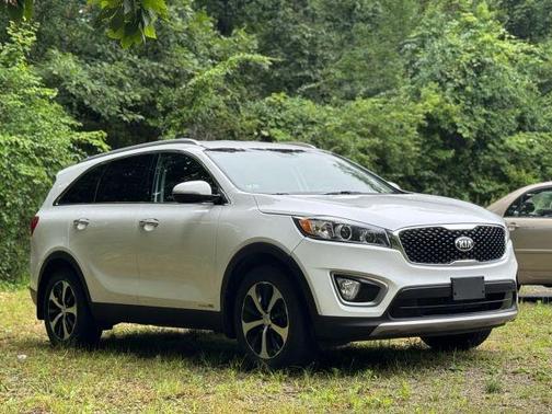 2016 Kia Sorento EX