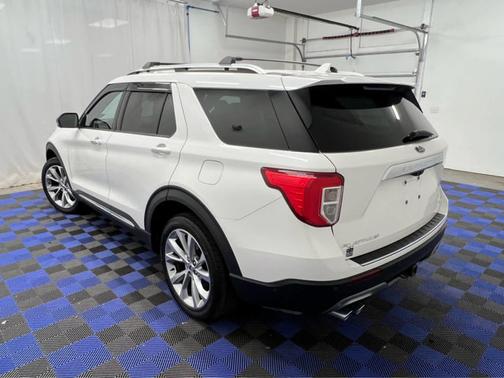 2021 Ford Explorer Platinum
