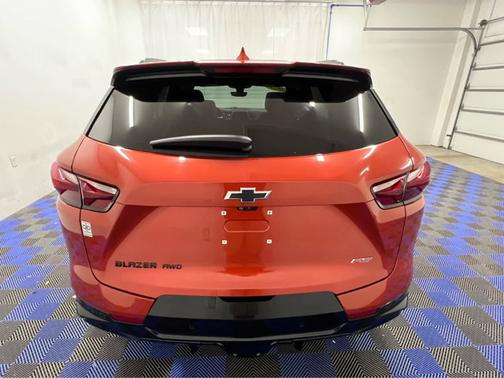 Cayenne Orange Metallic 2021 Chevrolet Blazer RS