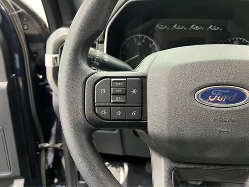 2023 Ford F-150 XL 4WD SuperCrew 5.5 Box