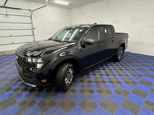 Shadow Black 2026 Ford Maverick XLT