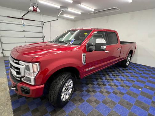 2022 Ford F-350 Platinum 4WD Crew Cab 8 Box