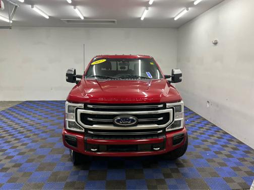 2022 Ford F-350 Platinum 4WD Crew Cab 8 Box