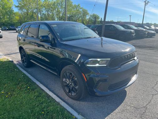DB Black Clearcoat 2026 Dodge Durango GT