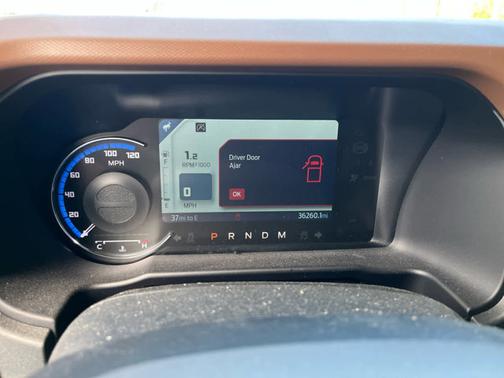 Velocity Blue Metallic 2024 Ford Bronco Outer Banks