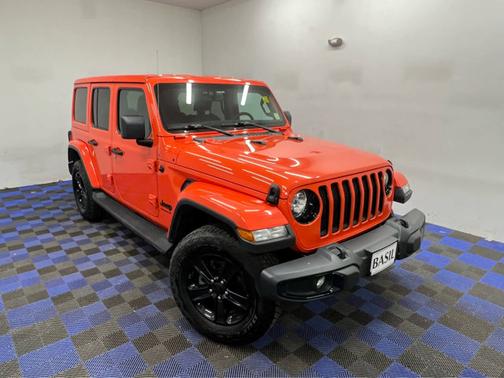 2023 Jeep Wrangler Sahara Altitude