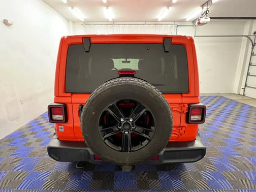 2023 Jeep Wrangler Sahara Altitude