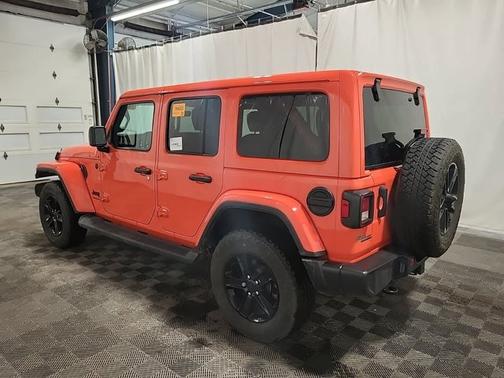 2023 Jeep Wrangler Sahara Altitude