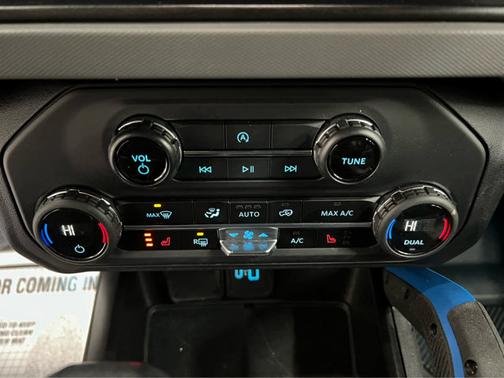 2023 Ford Bronco Black Diamond