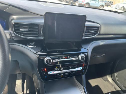 Agate Black Metallic 2022 Ford Explorer ST