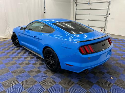 2017 Ford Mustang GT