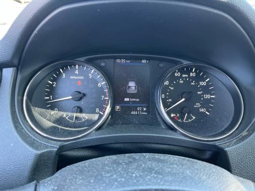 Gun Metallic 2018 Nissan Rogue SL