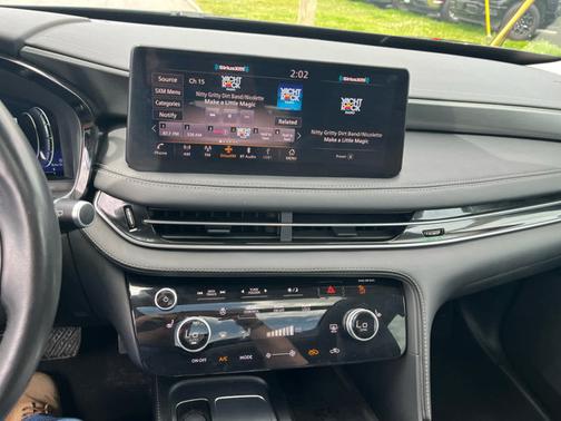 Mineral Black 2024 INFINITI QX60 LUXE