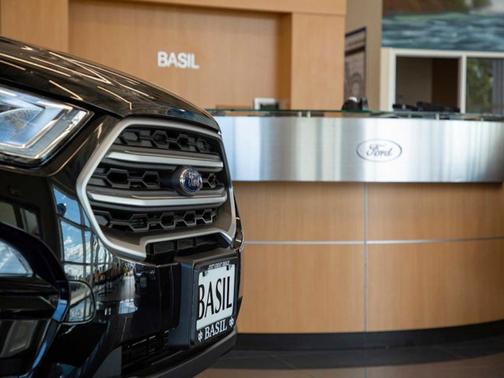 Mineral Black 2024 INFINITI QX60 LUXE