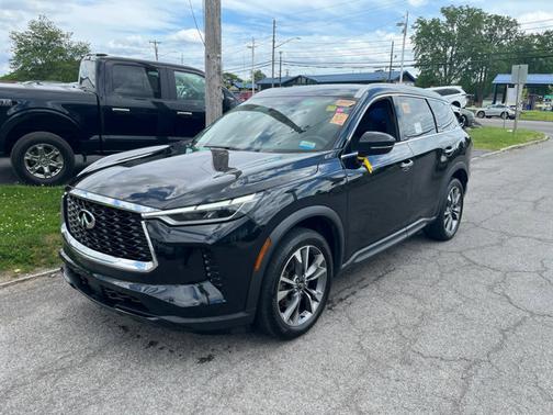 Mineral Black 2024 INFINITI QX60 LUXE