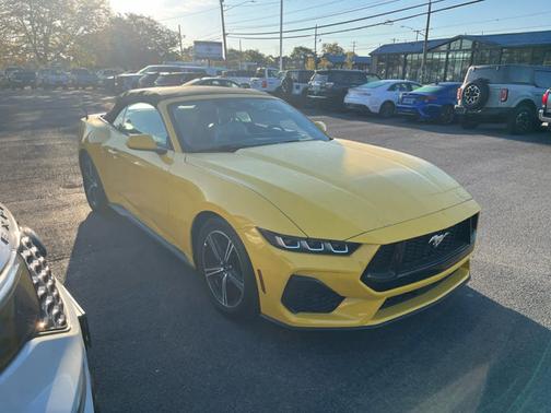 2024 Ford Mustang EcoBoost Premium