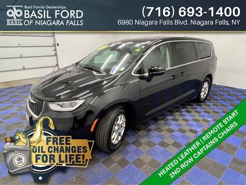 2024 Chrysler Pacifica Touring L