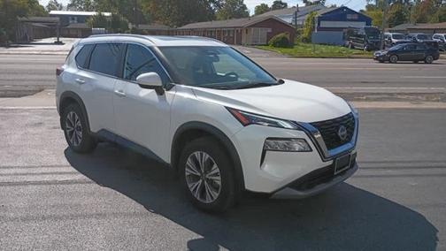 Pearl White Tricoat 2023 Nissan Rogue SV