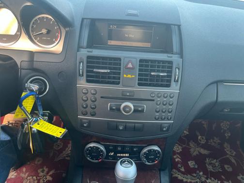 2011 Mercedes-Benz C-Class C300 4MATIC Sport