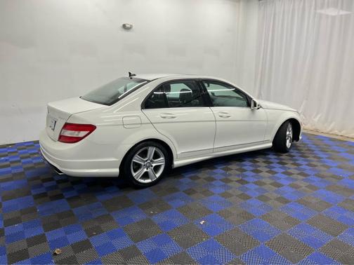 2011 Mercedes-Benz C-Class C300 4MATIC Sport