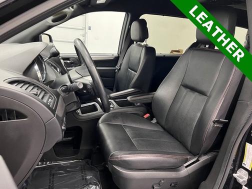2019 Dodge Grand Caravan R/T