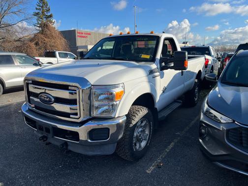 2012 Ford F-350 XLT 4WD Reg Cab 137