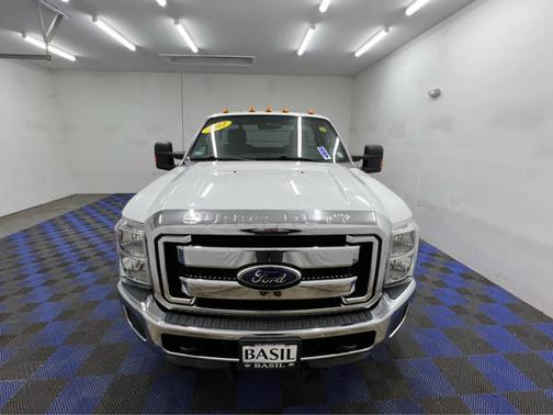 2012 Ford F-350 XLT 4WD Reg Cab 137