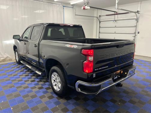 2023 Chevrolet Silverado 1500 1LT