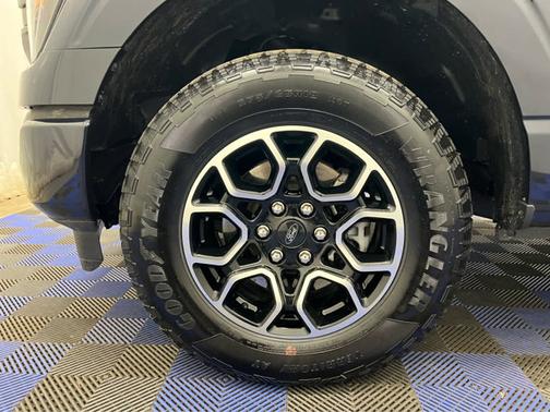Antimatter Blue Metallic 2023 Ford F-150 XL 4WD SuperCrew 5.5 Box