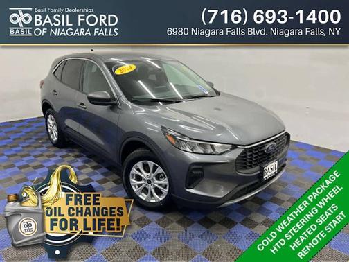 Carbonized Gray Metallic 2023 Ford Escape Active