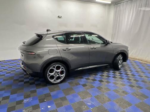 2024 Alfa Romeo Tonale Veloce