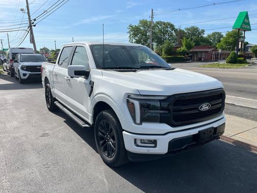 Star White Metallic Tri-Coat 2024 Ford F-150 LARIAT