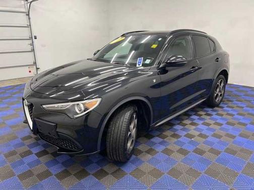 2022 Alfa Romeo Stelvio Ti