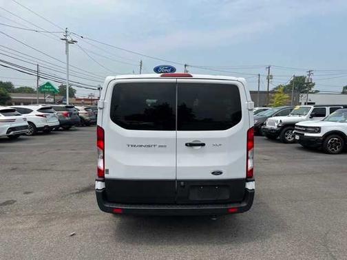 2022 Ford Transit-350 XLT