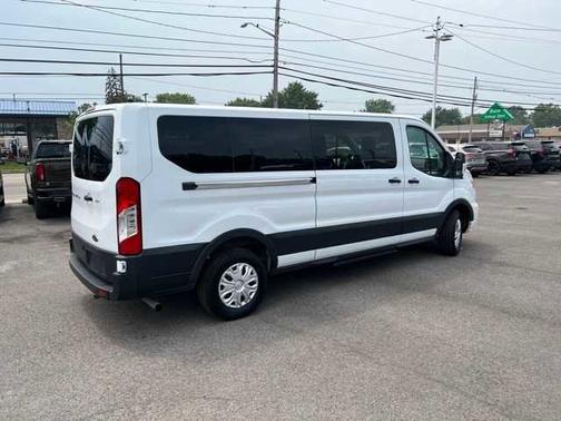 2022 Ford Transit-350 XLT
