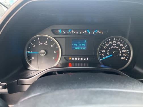 2015 Ford F-150 XLT 4WD SuperCrew 145