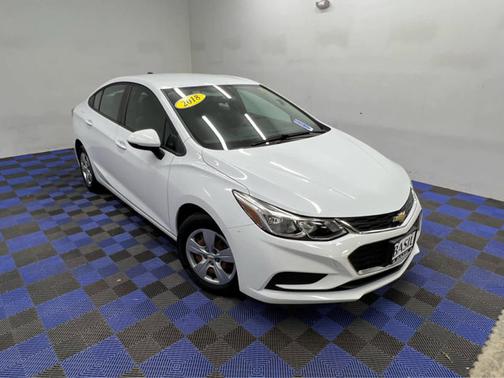 2018 Chevrolet Cruze LS