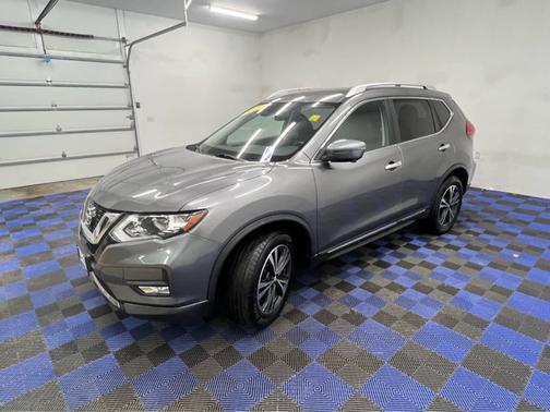 2017 Nissan Rogue SL