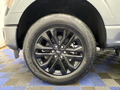 Carbonized Gray Metallic 2026 Ford F-150 XLT