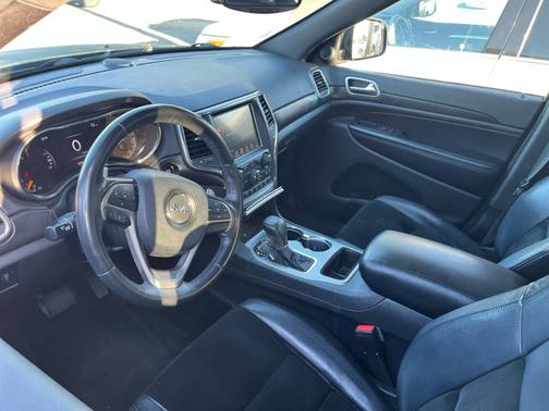 2017 Jeep Grand Cherokee Altitude