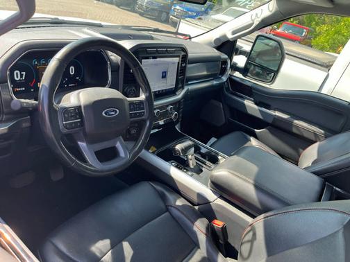 Star White Metallic Tri-Coat 2023 Ford F-150 LARIAT