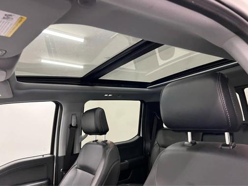 Star White Metallic Tri-Coat 2023 Ford F-150 LARIAT 4WD SuperCrew 5.5 Box