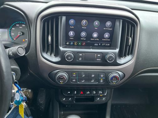 2022 GMC Canyon 4WD AT4 w/Leather