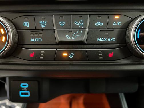 2023 Ford Maverick XLT